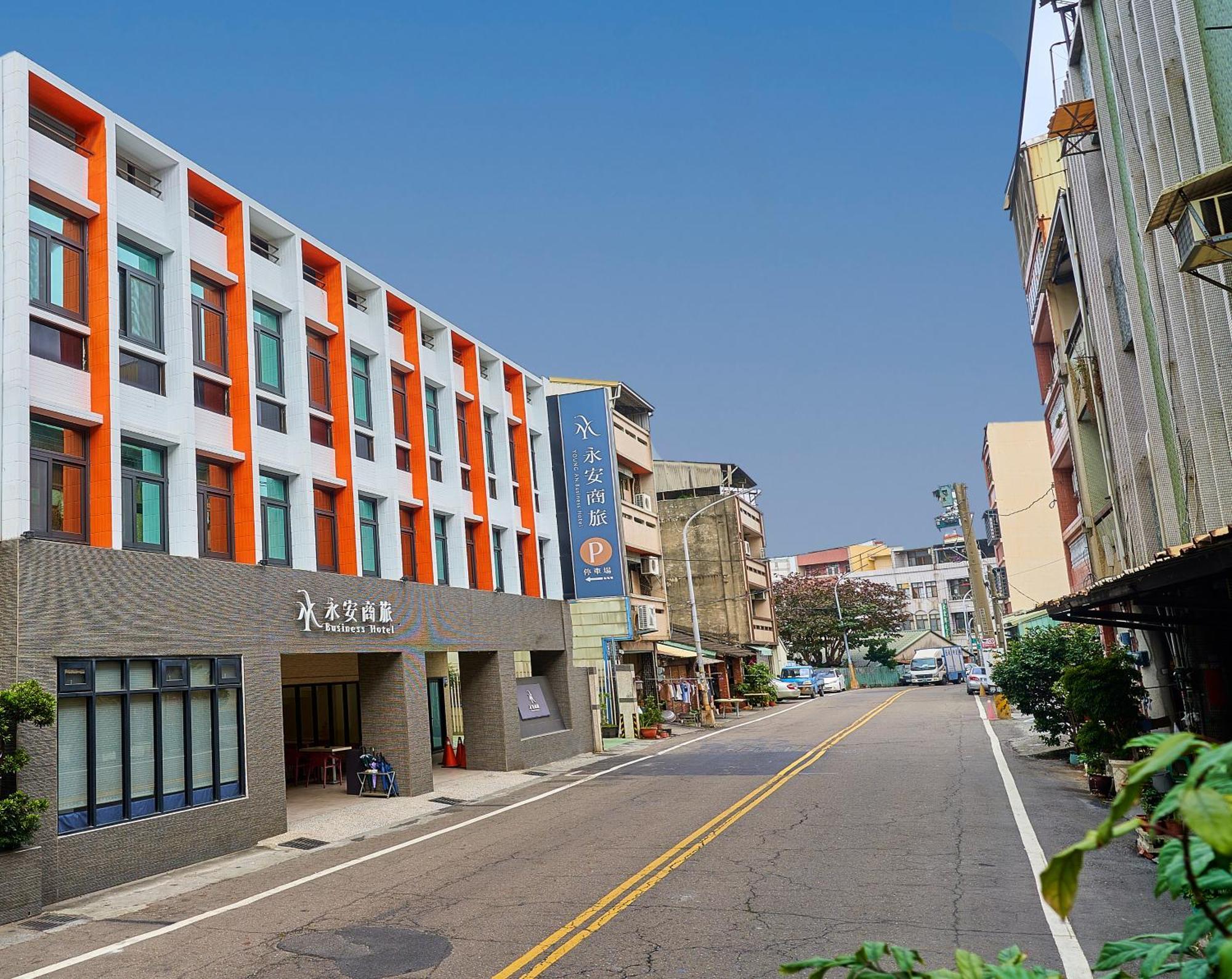 Yung An Business Hotel Dounan Exterior foto